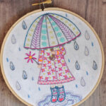 Emilie sous la pluie - Broderie